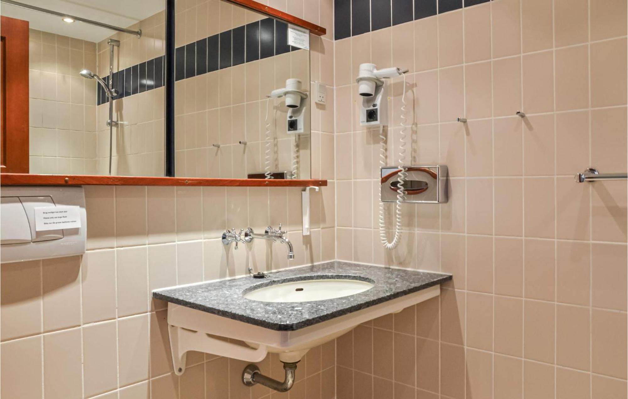 Nice Apartment In Helsingor With Wifi Exterior photo
